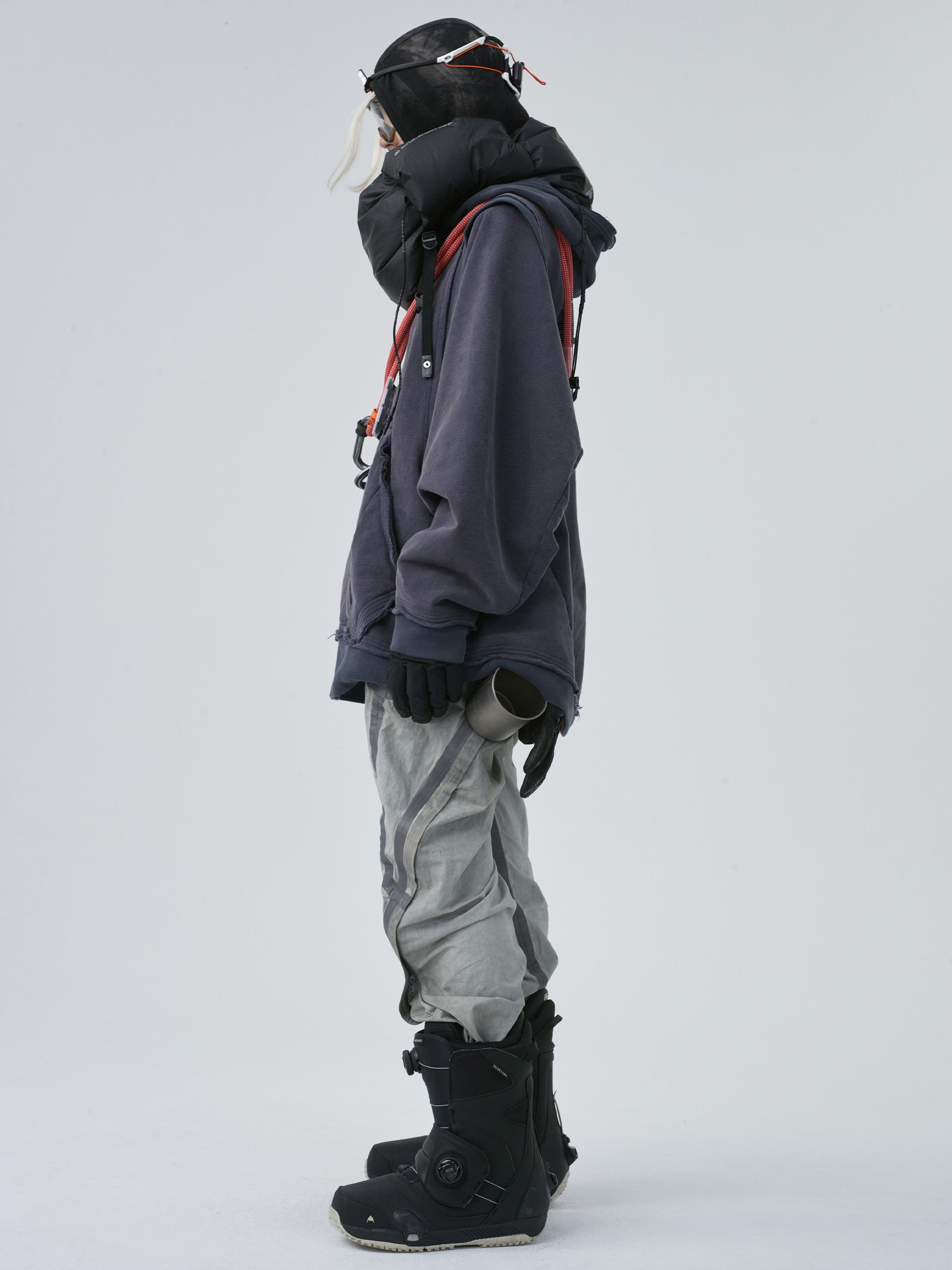 COMMON/DIVISOR / NAMPULA/ HOOD VEST-