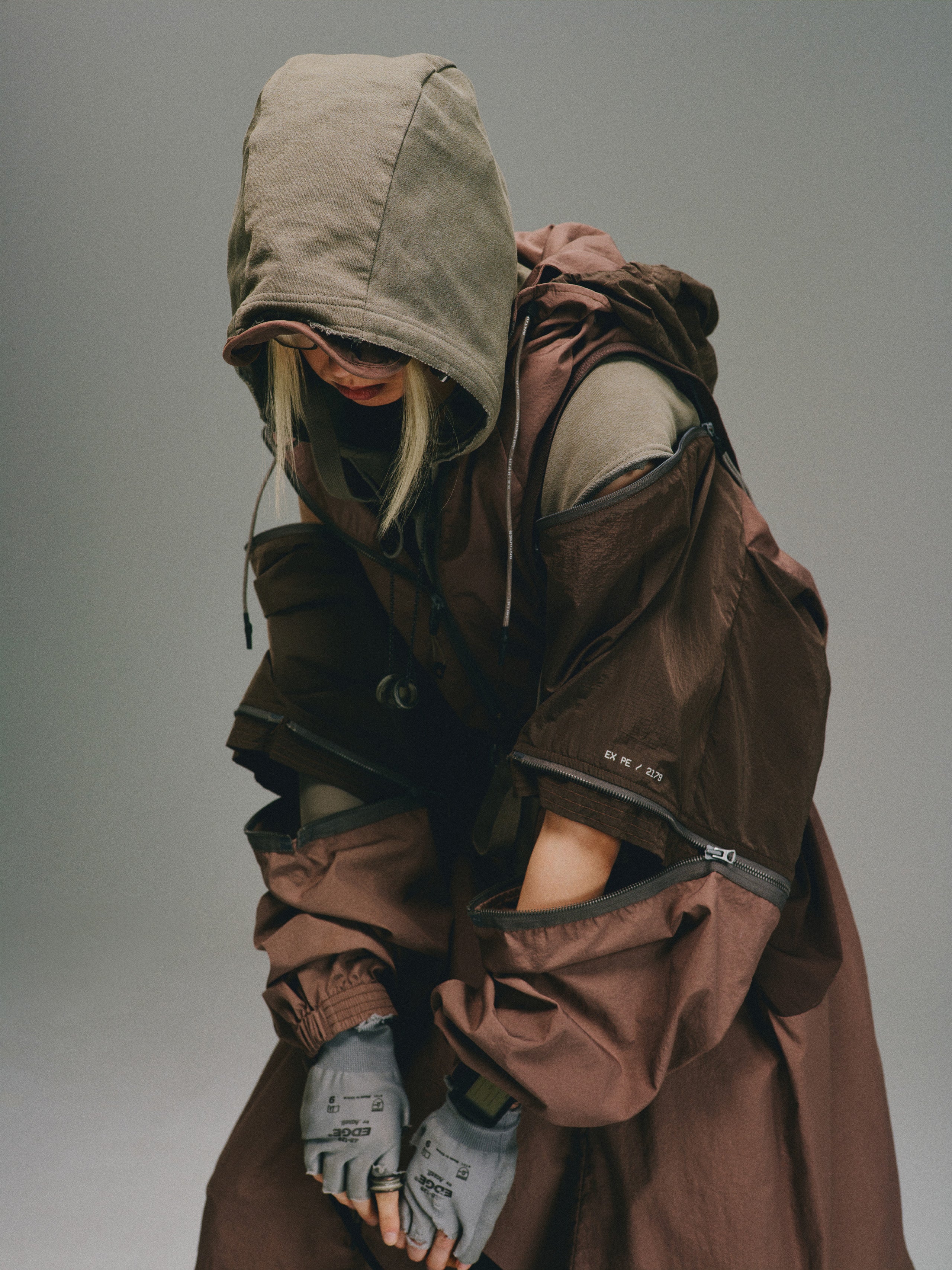 Hamcus Transformable SCARS / Edge EXFOR Convertible Windbreaker – HAMCUS