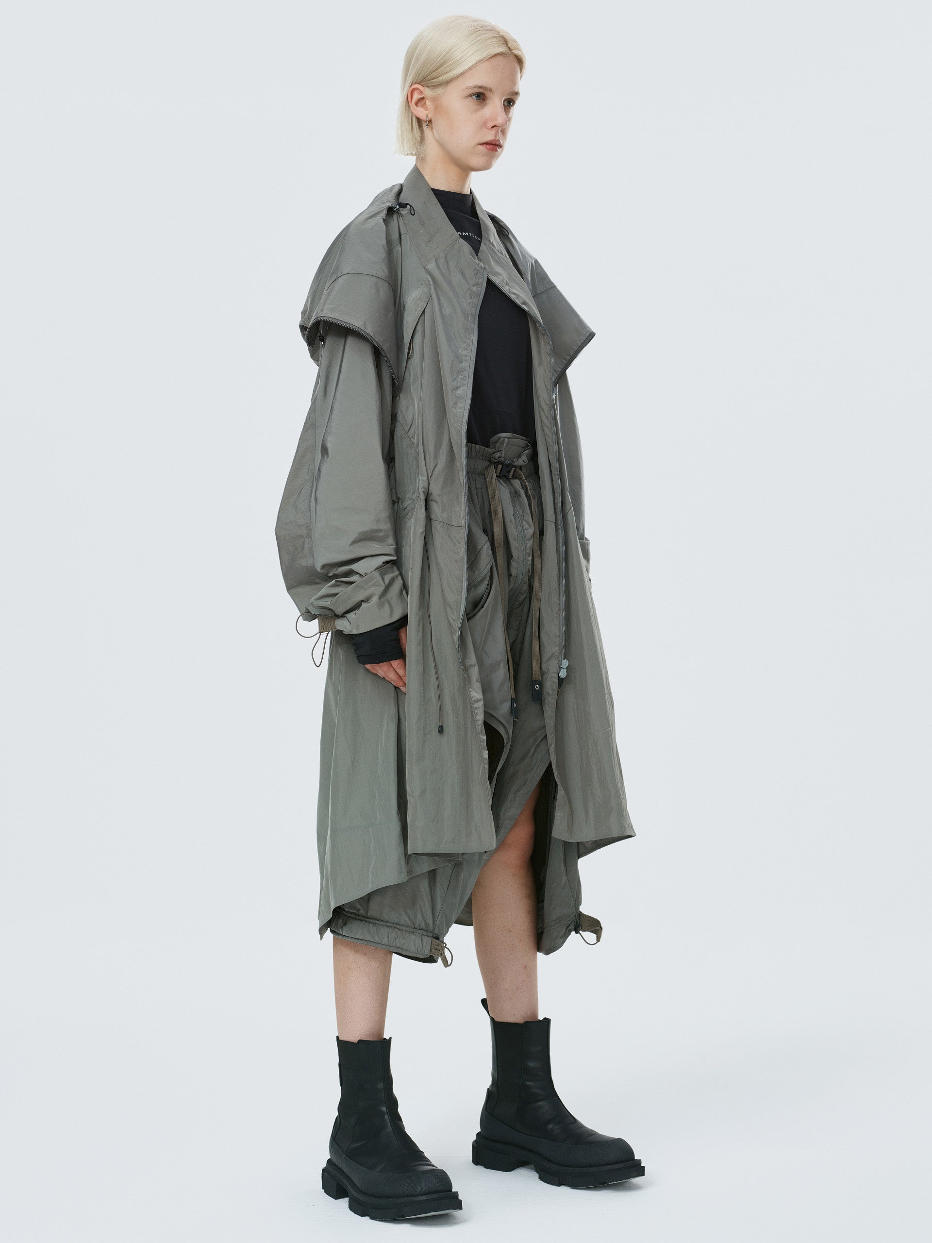 eccaf / operator's trench coat - environment active adaptation ( eaa lv.1 )